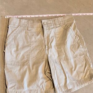 Source Unknown Beige Cargo Shorts